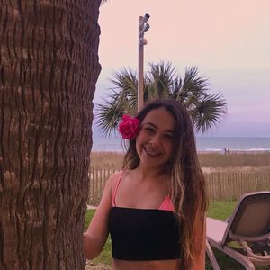 Meet your Posher, Isabella